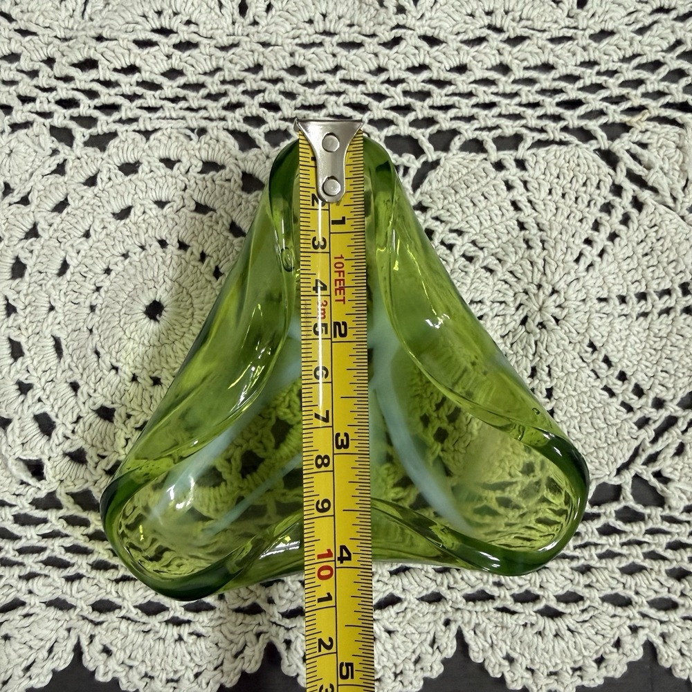 Vintage Green Glass Ashtray with White Swirls Mid Century Retro Trinket Dish - Picture 6 of 9